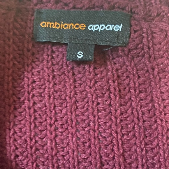 Ambiance Apparel Cold Shoulder Ladder Sleeves Sweater Dark Wine Size Small - Picture 5 of 8